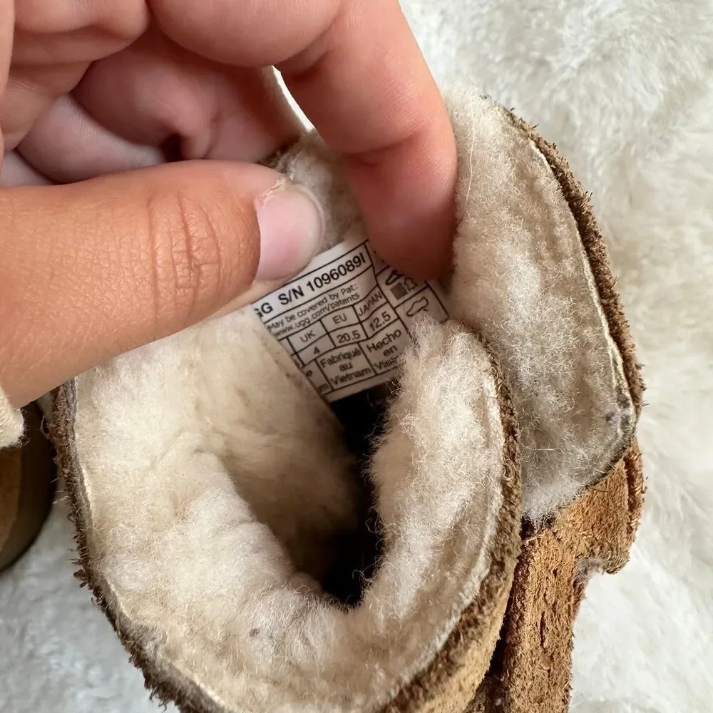 Ugg Boots Toddler Size 4/5